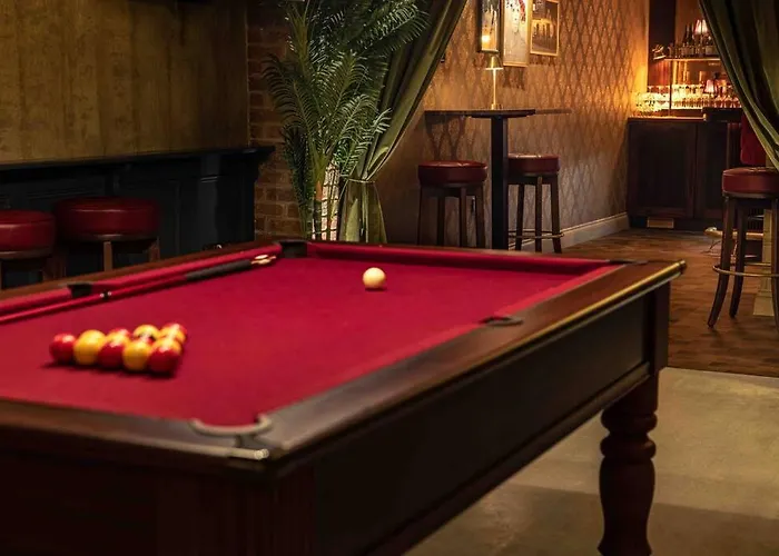 Sallymount House Villa *