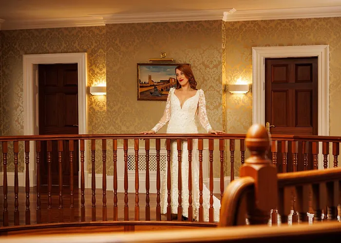 Sallymount House 빌라