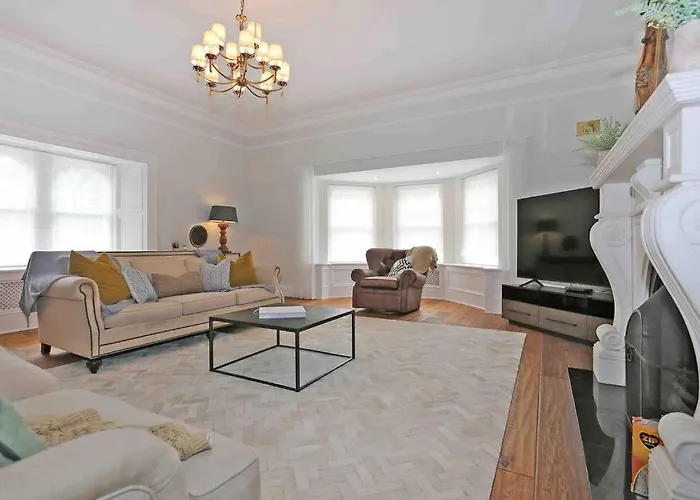 Sallymount House * Limerick Junction